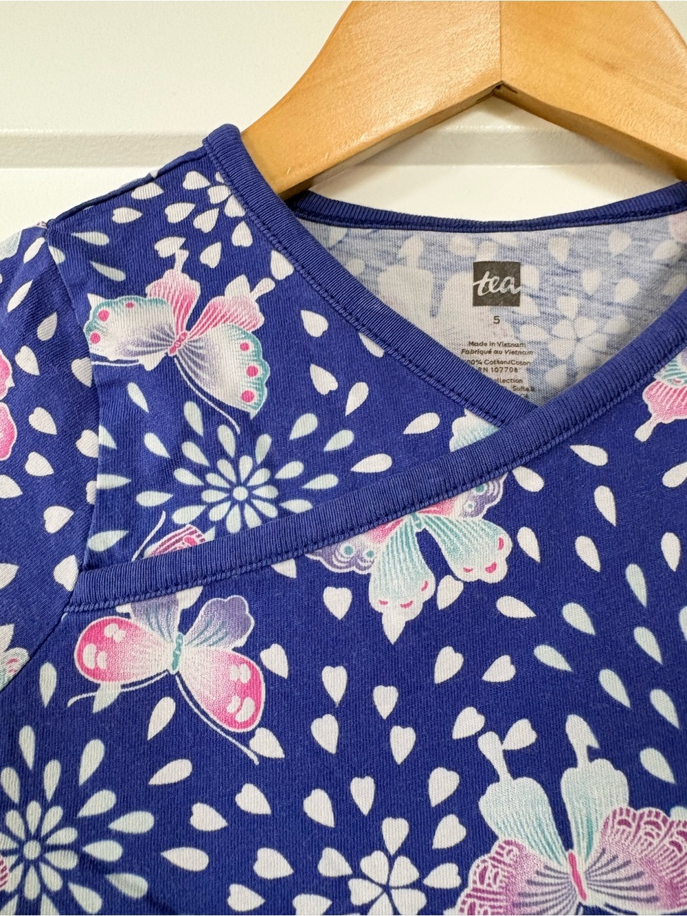 Tea Collection Girls' Navy Butterfly Print Long-Sleeve Dress - Size 5 - Picture 3 of 4